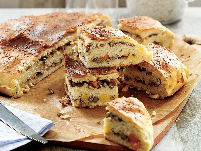 Mercimekli Açma Börek