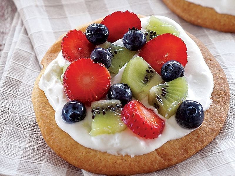 Meyveli Mini Pizzalar