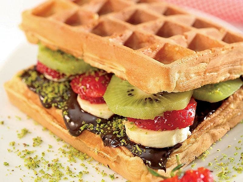 Meyveli Waffle