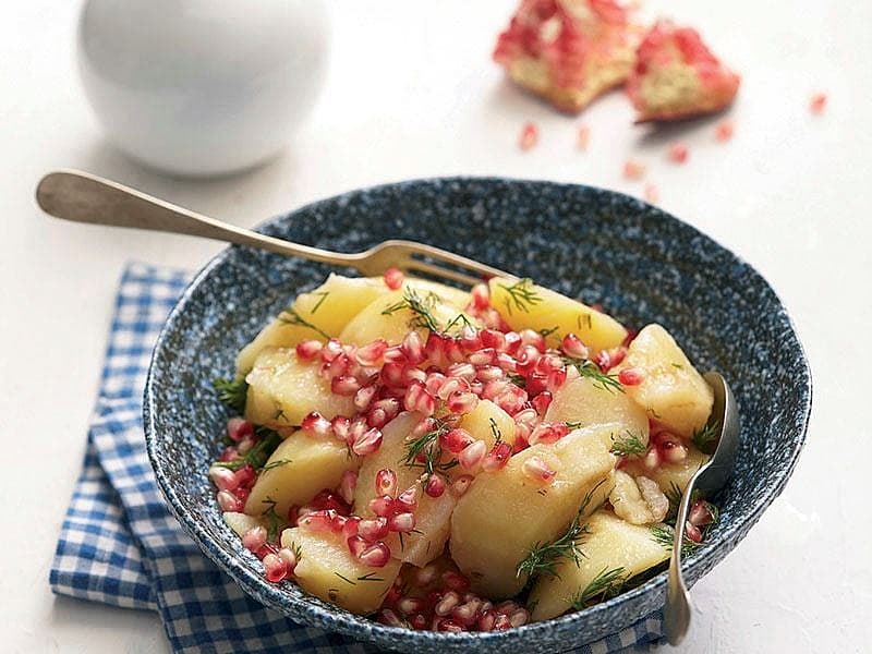 Narlı Patates Salatası