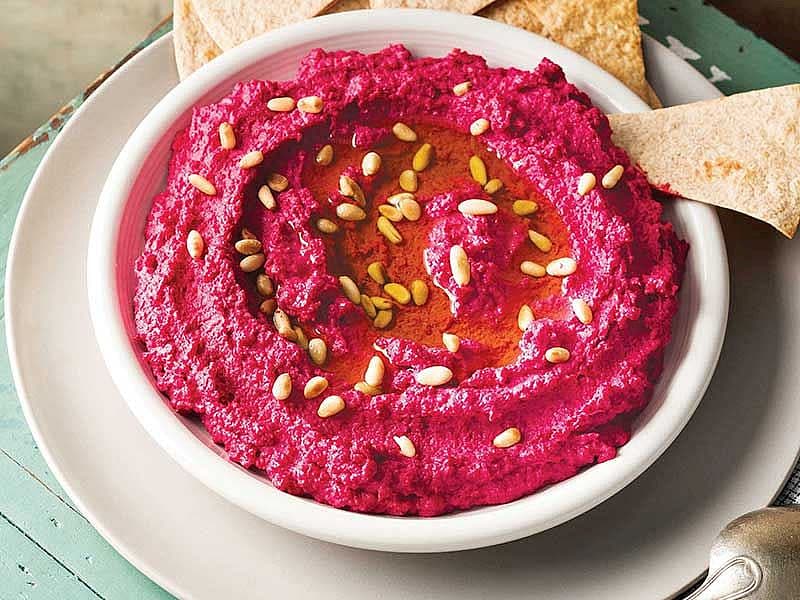 Pancarlı Ve Dolmalık Fıstıklı Humus