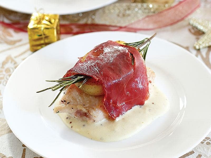 Pastırmalı Ve Patatesli Tavuk Eti