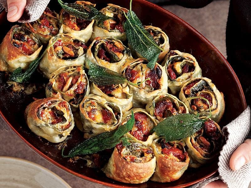Pazılı Hamur Ruloları