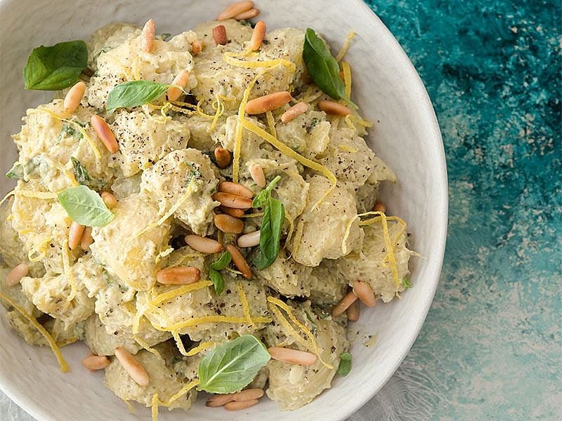 Pesto Soslu Taze Patates Salatası
