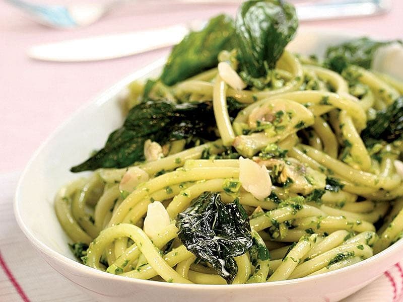 Pesto Soslu Makarna