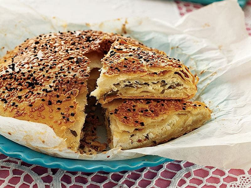Peynirli Kat Kat Börek