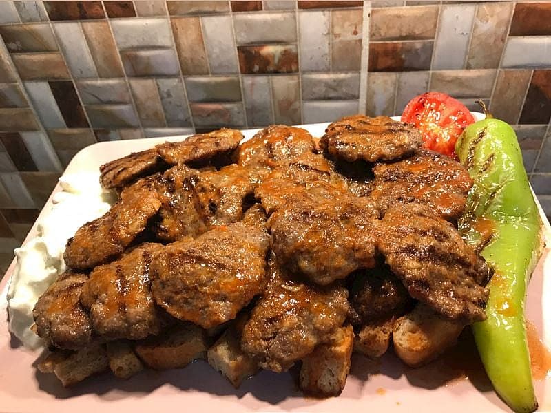 Pideli Köfte