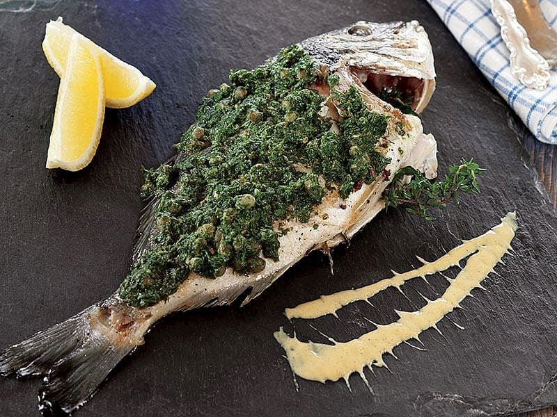 Salsa Verde Soslu Çipura