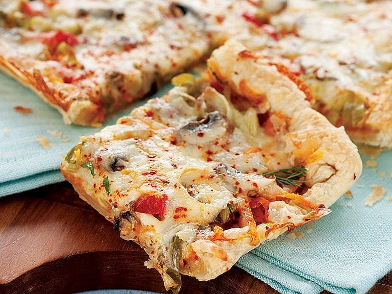 Sebzeli Kolay Pizza