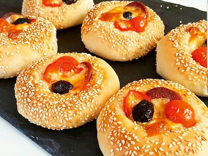 Simit Tadında Pizza