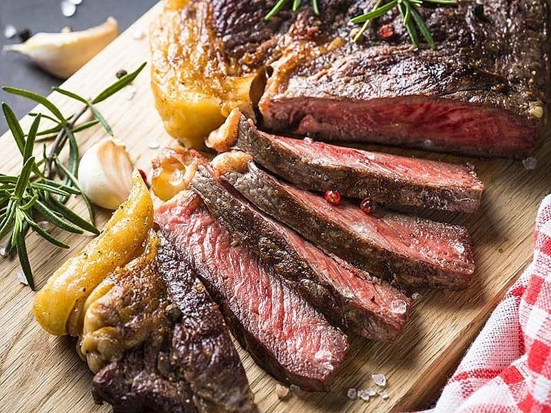 Steak And Paris Mash