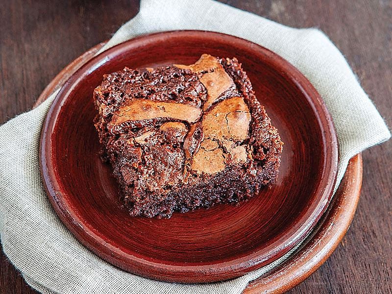 Süt Reçelli Brownie