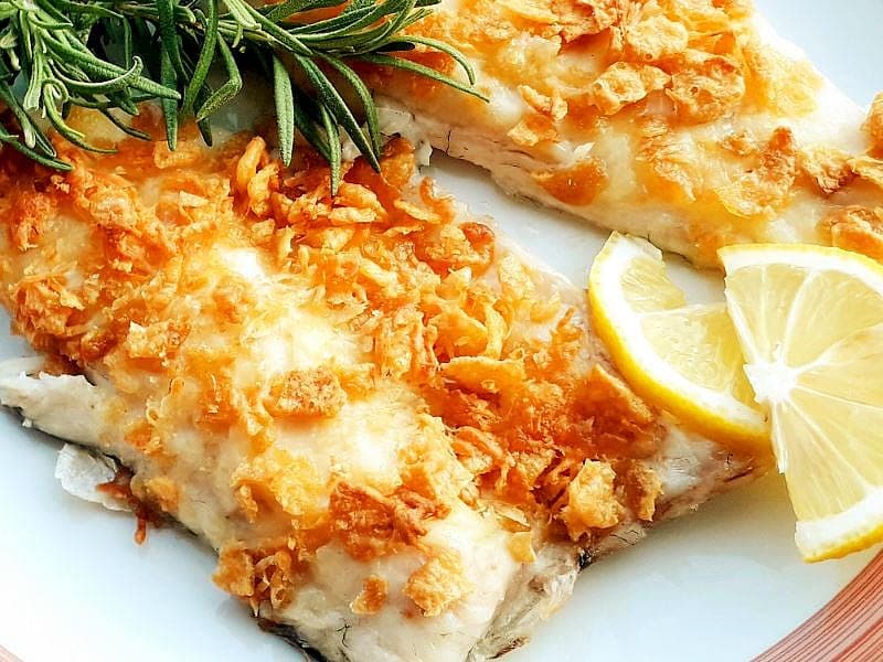 Tahıl Gevreği Ve Parmesanlı Levrek Fileto