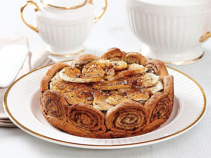 Tarçın Ve Ceviz Tabanlı Elmalı Tart
