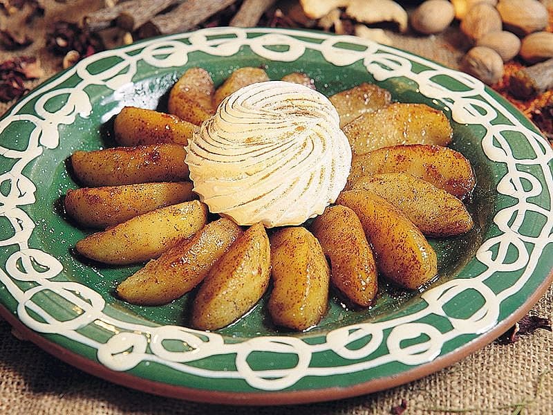 Tarçınlı Elma