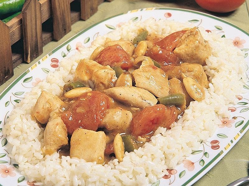 Tavuklu Tas Kebabı