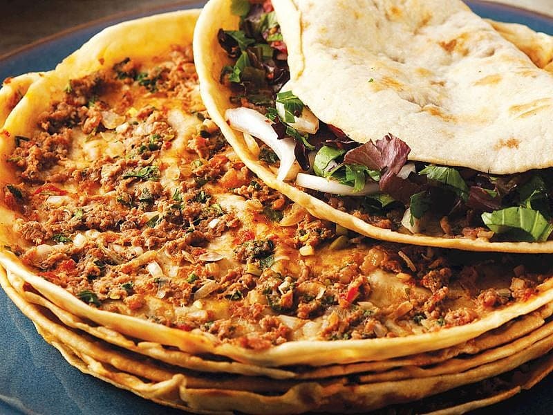 Tencerede Lahmacun