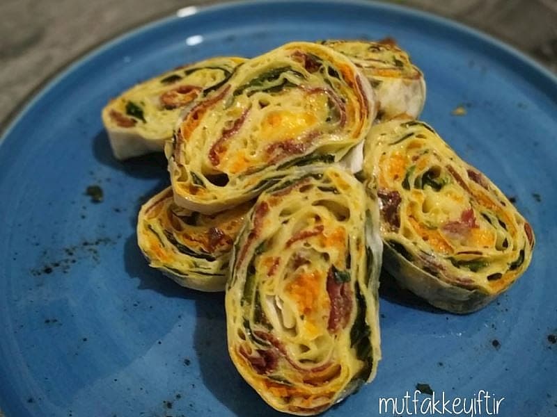 Peynirli Ispanaklı Buzluk Böreği