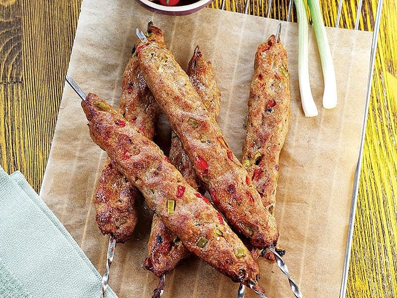 Yenibaharlı Ve Limonlu Hindi Kebap