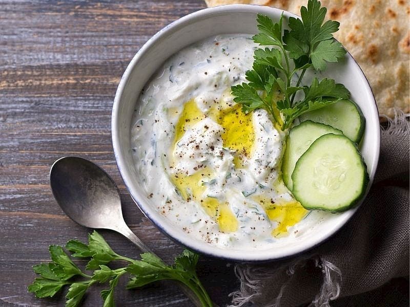 Yoğurtlu Salatalık Mezesi