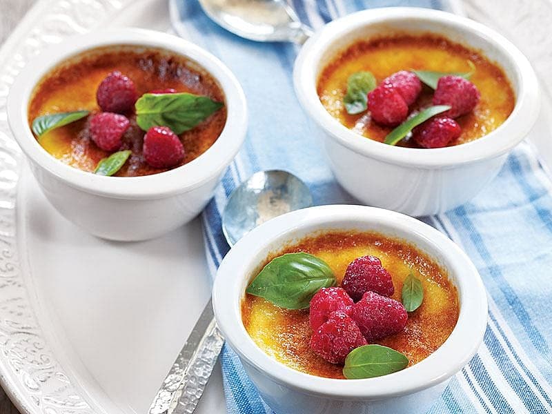Yumurtalı Süt Tatlısı