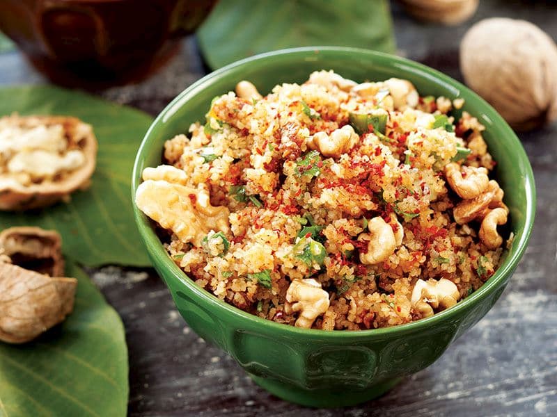 Cevizli İnce Bulgur Salatası