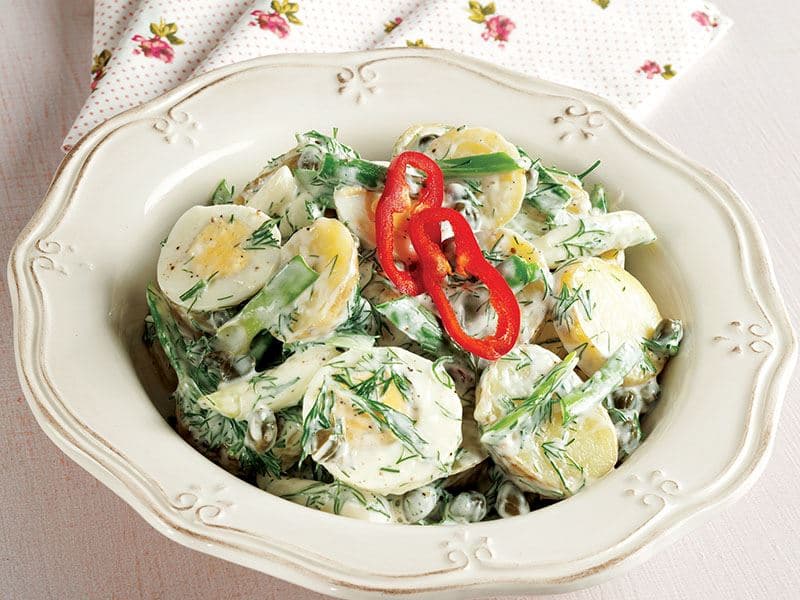 Dereotlu Patates Salatası