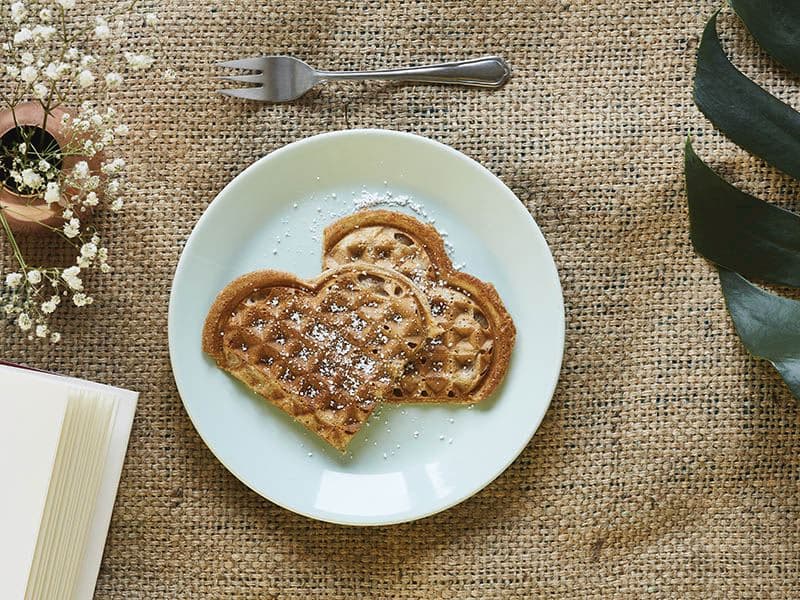 Hindistan Cevizi Sütlü Waffle