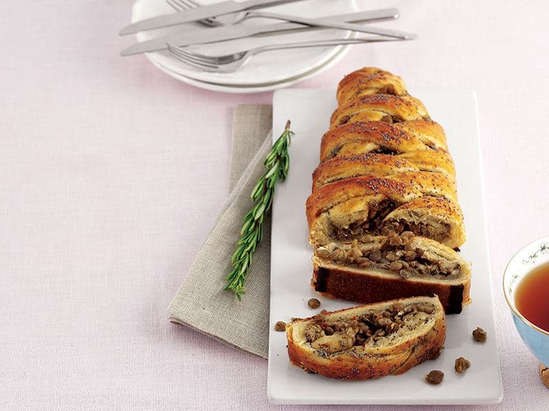 Yeşil Mercimekli Örgü Börek